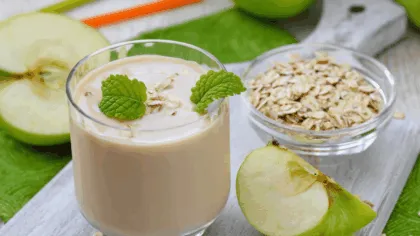 Licuado de avena y manzana para desinflamar