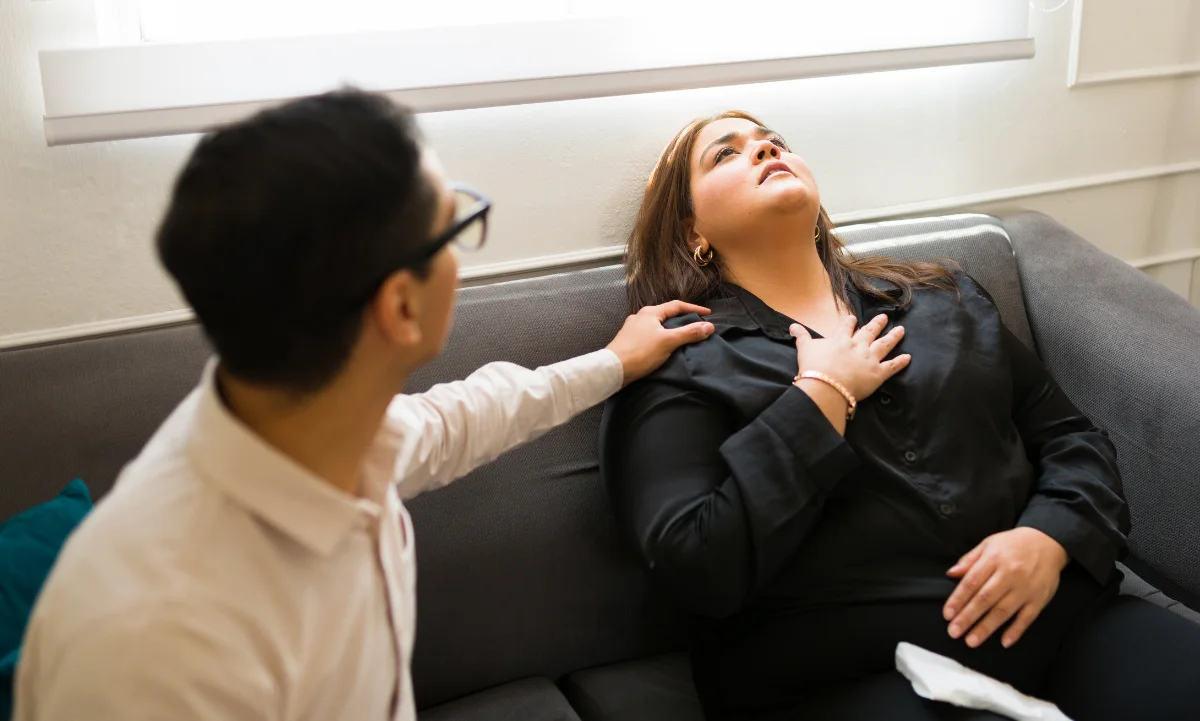 Descubre el sorprendente vínculo entre el hipotiroidismo y la salud mental, y cuándo debes buscar ayuda.