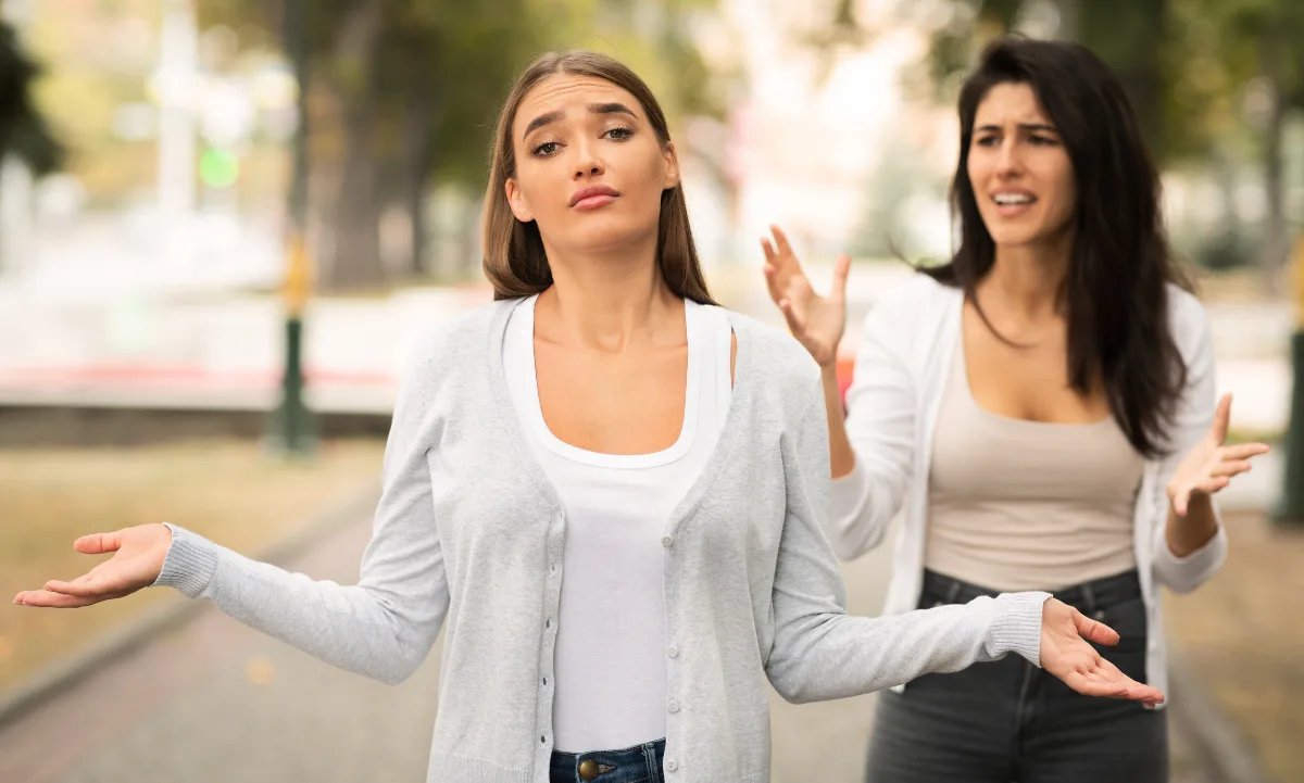 manejar amistades negativas