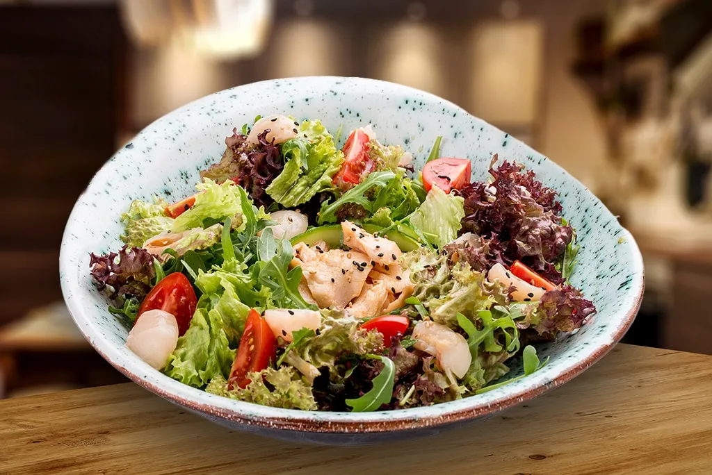 Ensalada de pollo estilo asiático