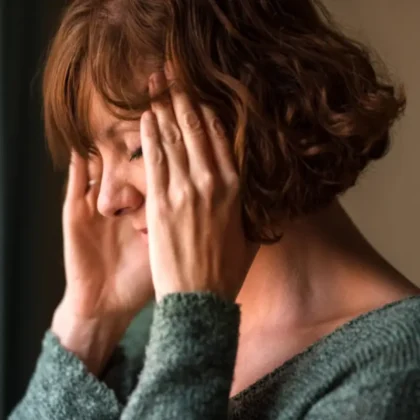 La menopausia cambia tu cerebro: estudio revela cómo afecta la memoria y emociones