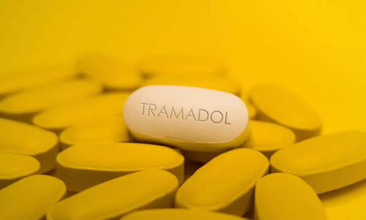 tramadol y efectos secundarios al tomarlo
