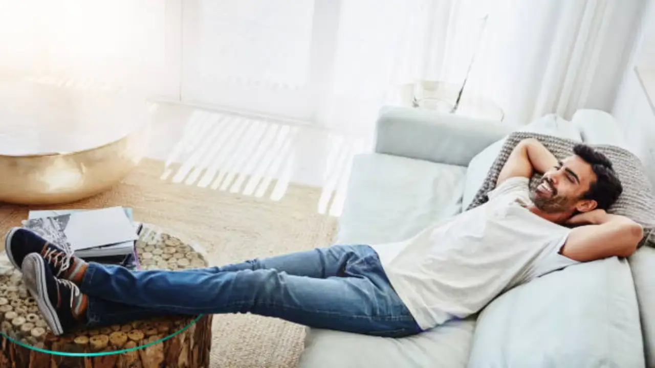 Soltero a los 40 años: lo que revela la psicología sobre esta elección de vida